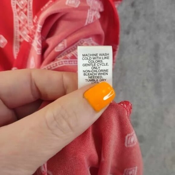 Cato Women’s Blouse 26/28W Red Geo Print High Low Stretch Boho Casual Plus Size - Picture 6 of 8